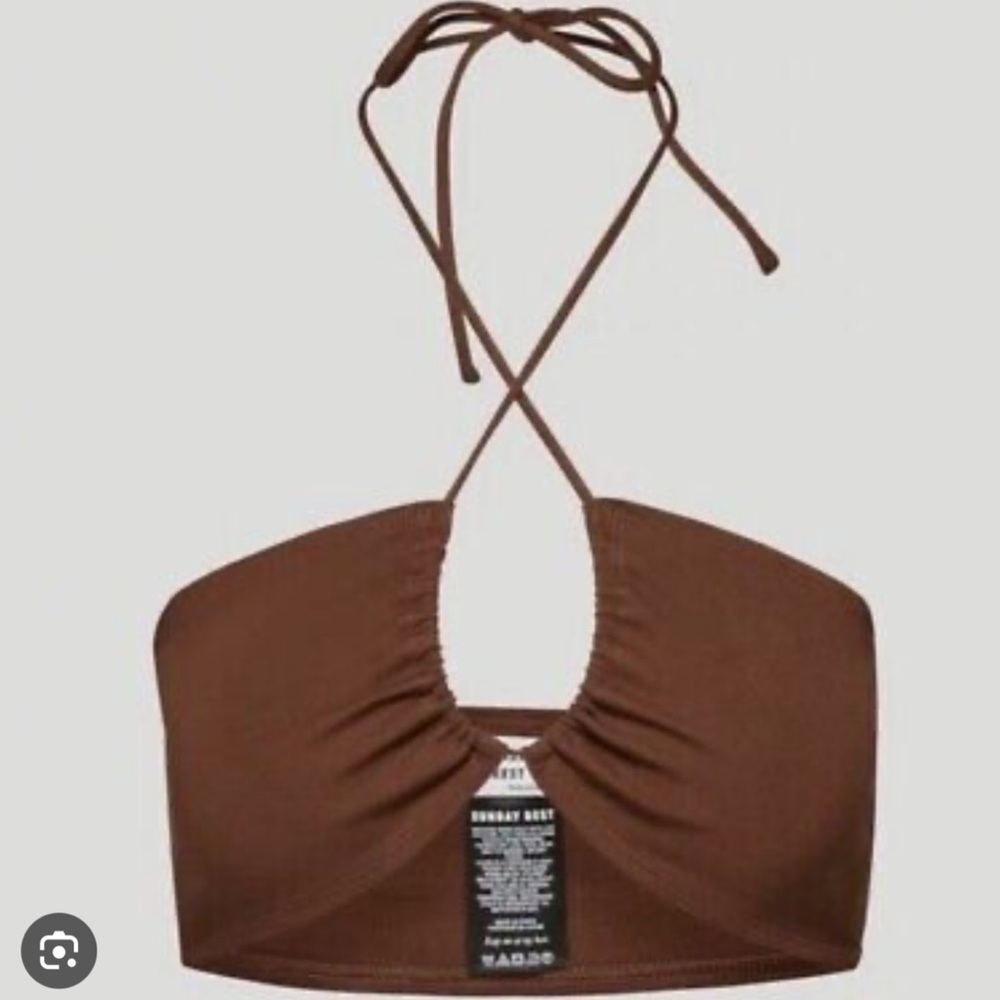 6 Aritzia Sunday Best Halter Top